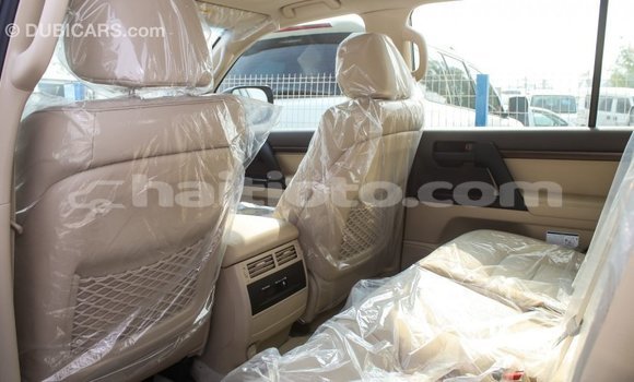 Acheter Import Voiture Toyota Land Cruiser Autre à Import - Dubai, Artibonite Acheter Import Voiture Toyota Land Cruiser Autre à Import - Dubai, Artibonite