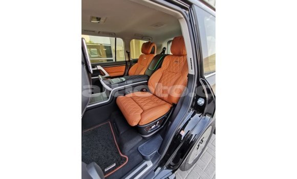 Acheter Import Voiture Toyota Land Cruiser Noir à Import - Dubai, Artibonite Acheter Import Voiture Toyota Land Cruiser Noir à Import - Dubai, Artibonite