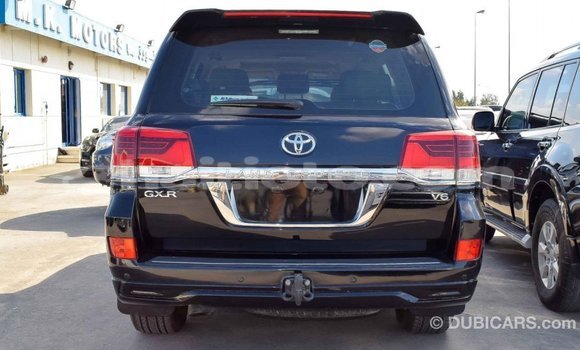 Acheter Import Voiture Toyota Land Cruiser Noir à Import - Dubai, Artibonite Acheter Import Voiture Toyota Land Cruiser Noir à Import - Dubai, Artibonite
