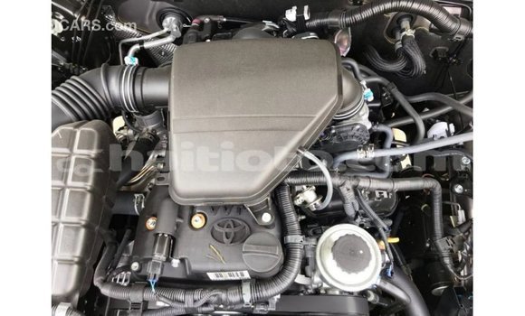 Acheter Import Voiture Toyota Prado Marron à Import - Dubai, Artibonite Acheter Import Voiture Toyota Prado Marron à Import - Dubai, Artibonite