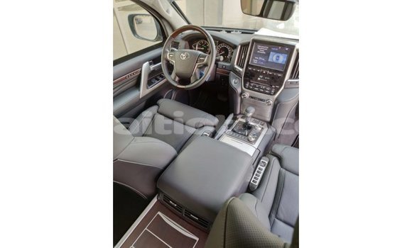 Buy Import Toyota Land Cruiser Black Car in Import - Dubai in Artibonite Buy Import Toyota Land Cruiser Black Car in Import - Dubai in Artibonite