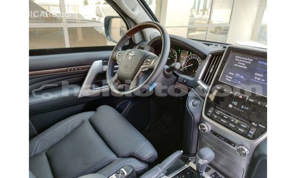 Buy Import Toyota Land Cruiser Black Car in Import - Dubai in Artibonite Buy Import Toyota Land Cruiser Black Car in Import - Dubai in Artibonite