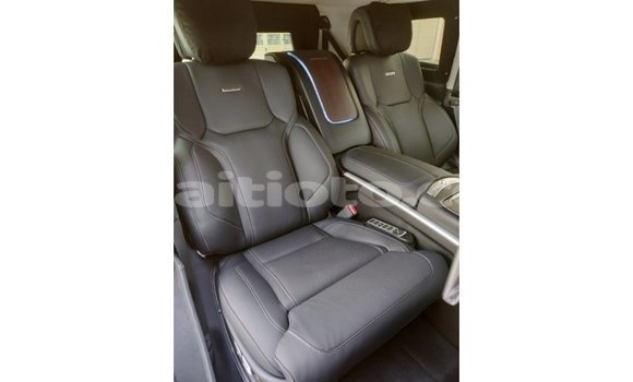 Buy Import Toyota Land Cruiser Black Car in Import - Dubai in Artibonite Buy Import Toyota Land Cruiser Black Car in Import - Dubai in Artibonite