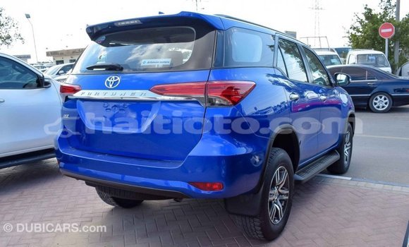 Acheter Import Voiture Toyota Fortuner Bleu à Import - Dubai, Artibonite Acheter Import Voiture Toyota Fortuner Bleu à Import - Dubai, Artibonite