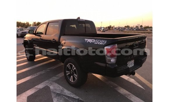 Acheter Import Voiture Toyota Tacoma Noir à Import - Dubai, Artibonite Acheter Import Voiture Toyota Tacoma Noir à Import - Dubai, Artibonite