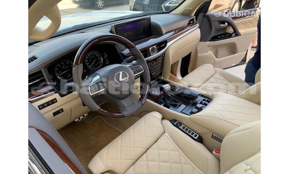 Acheter Import Voiture Lexus LX Beige à Import - Dubai, Artibonite Acheter Import Voiture Lexus LX Beige à Import - Dubai, Artibonite