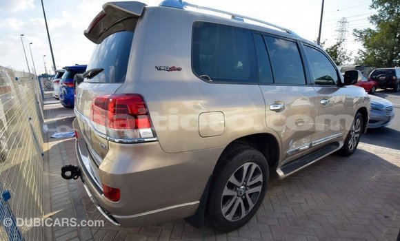 Acheter Import Voiture Toyota Land Cruiser Autre à Import - Dubai, Artibonite Acheter Import Voiture Toyota Land Cruiser Autre à Import - Dubai, Artibonite