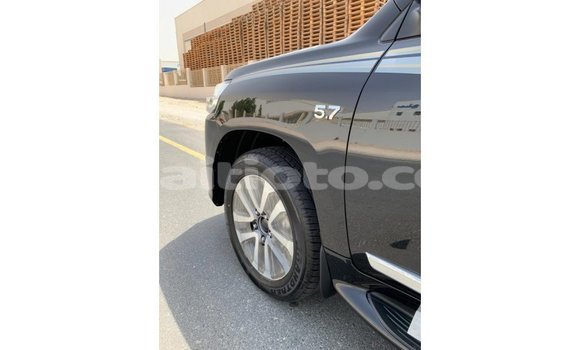 Acheter Import Voiture Toyota Land Cruiser Noir à Import - Dubai, Artibonite Acheter Import Voiture Toyota Land Cruiser Noir à Import - Dubai, Artibonite