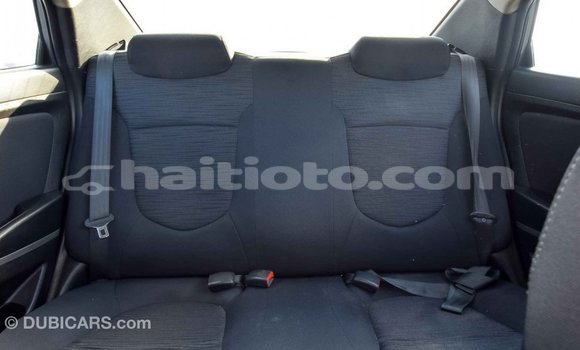Acheter Import Voiture Hyundai Accent Autre à Import - Dubai, Artibonite Acheter Import Voiture Hyundai Accent Autre à Import - Dubai, Artibonite
