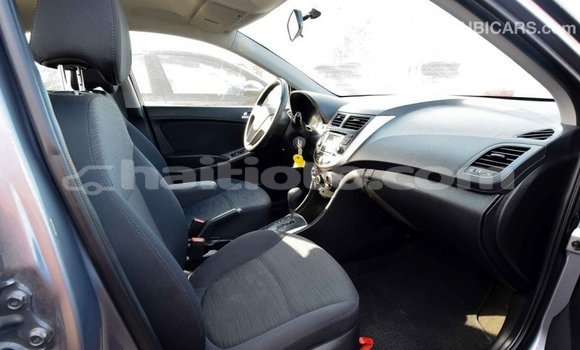 Acheter Import Voiture Hyundai Accent Autre à Import - Dubai, Artibonite Acheter Import Voiture Hyundai Accent Autre à Import - Dubai, Artibonite