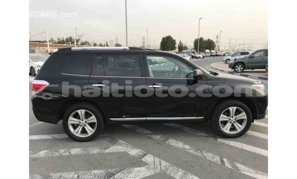 Acheter Import Voiture Toyota Highlander Noir à Import - Dubai, Artibonite Acheter Import Voiture Toyota Highlander Noir à Import - Dubai, Artibonite