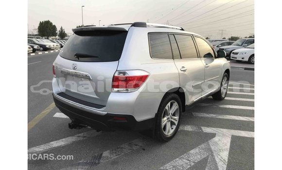 Acheter Import Voiture Toyota Highlander Autre à Import - Dubai, Artibonite Acheter Import Voiture Toyota Highlander Autre à Import - Dubai, Artibonite
