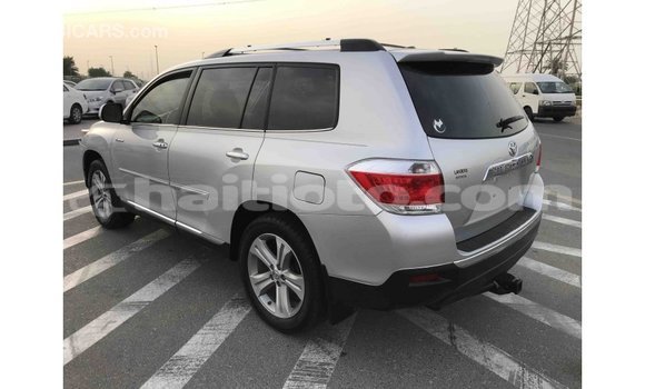Acheter Import Voiture Toyota Highlander Autre à Import - Dubai, Artibonite Acheter Import Voiture Toyota Highlander Autre à Import - Dubai, Artibonite