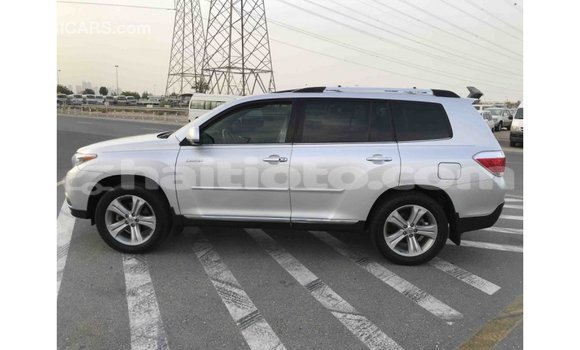 Acheter Import Voiture Toyota Highlander Autre à Import - Dubai, Artibonite Acheter Import Voiture Toyota Highlander Autre à Import - Dubai, Artibonite