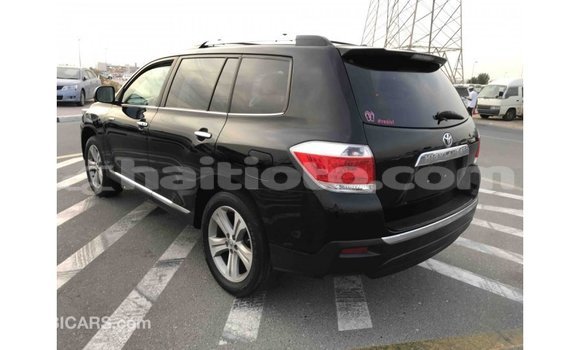 Acheter Import Voiture Toyota Highlander Noir à Import - Dubai, Artibonite Acheter Import Voiture Toyota Highlander Noir à Import - Dubai, Artibonite