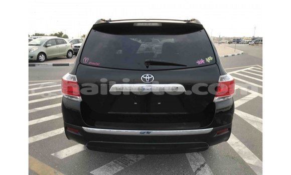 Acheter Import Voiture Toyota Highlander Noir à Import - Dubai, Artibonite Acheter Import Voiture Toyota Highlander Noir à Import - Dubai, Artibonite