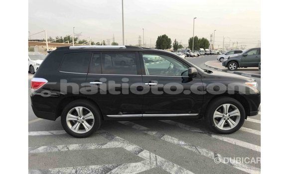 Acheter Import Voiture Toyota Highlander Noir à Import - Dubai, Artibonite Acheter Import Voiture Toyota Highlander Noir à Import - Dubai, Artibonite