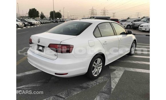 Acheter Import Voiture Volkswagen Jetta Blanc à Import - Dubai, Artibonite Acheter Import Voiture Volkswagen Jetta Blanc à Import - Dubai, Artibonite