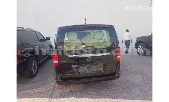 Acheter Import Voiture Mercedes-Benz 250 Noir à Import - Dubai, Artibonite Acheter Import Voiture Mercedes-Benz 250 Noir à Import - Dubai, Artibonite