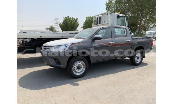 Acheter Import Voiture Toyota Hilux Autre à Import - Dubai, Artibonite Acheter Import Voiture Toyota Hilux Autre à Import - Dubai, Artibonite