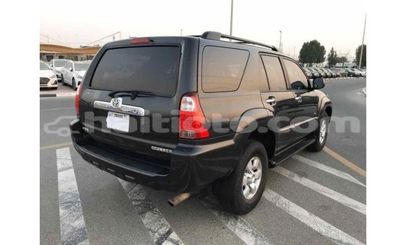 Acheter Import Utilitaire Toyota HiAce Noir à Import - Dubai, Artibonite Acheter Import Utilitaire Toyota HiAce Noir à Import - Dubai, Artibonite