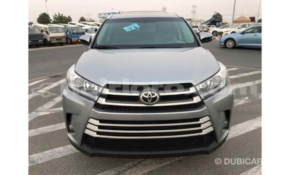 Acheter Import Voiture Toyota Highlander Autre à Import - Dubai, Artibonite Acheter Import Voiture Toyota Highlander Autre à Import - Dubai, Artibonite