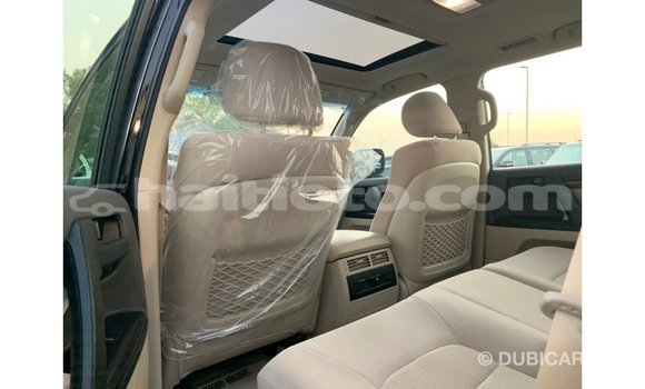 Buy Import Toyota Land Cruiser Black Car in Import - Dubai in Artibonite Buy Import Toyota Land Cruiser Black Car in Import - Dubai in Artibonite