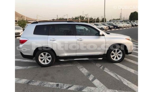 Acheter Import Voiture Toyota Highlander Autre à Import - Dubai, Artibonite Acheter Import Voiture Toyota Highlander Autre à Import - Dubai, Artibonite