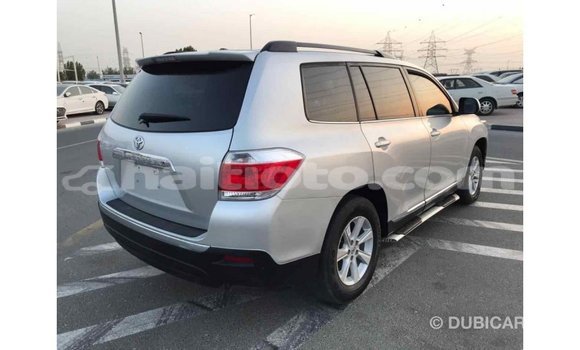 Acheter Import Voiture Toyota Highlander Autre à Import - Dubai, Artibonite Acheter Import Voiture Toyota Highlander Autre à Import - Dubai, Artibonite