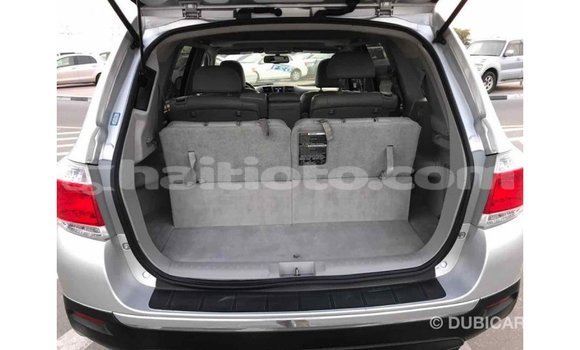 Acheter Import Voiture Toyota Highlander Autre à Import - Dubai, Artibonite Acheter Import Voiture Toyota Highlander Autre à Import - Dubai, Artibonite