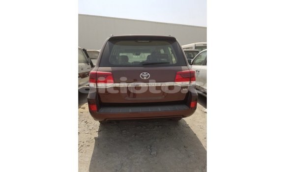 Acheter Import Voiture Toyota Land Cruiser Marron à Import - Dubai, Artibonite Acheter Import Voiture Toyota Land Cruiser Marron à Import - Dubai, Artibonite