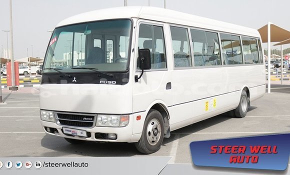 Acheter Import Utilitaire Mitsubishi L400 Blanc à Import - Dubai, Artibonite