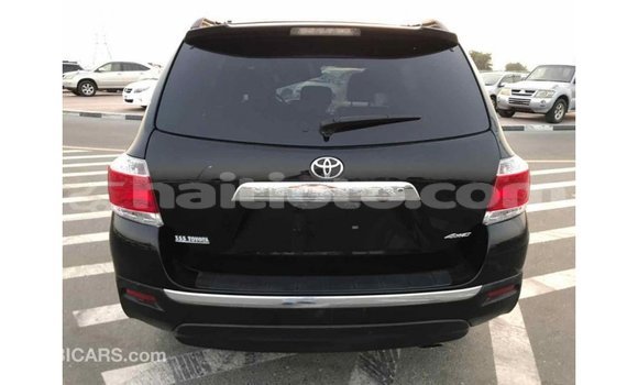 Acheter Import Voiture Toyota Highlander Noir à Import - Dubai, Artibonite Acheter Import Voiture Toyota Highlander Noir à Import - Dubai, Artibonite