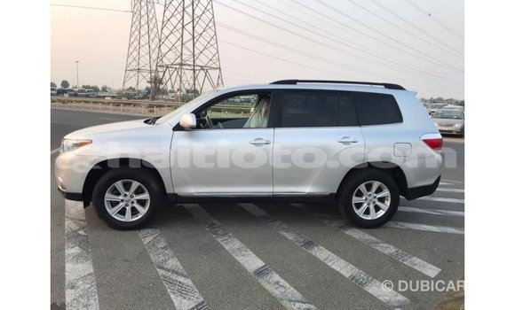 Acheter Import Voiture Toyota Highlander Autre à Import - Dubai, Artibonite Acheter Import Voiture Toyota Highlander Autre à Import - Dubai, Artibonite