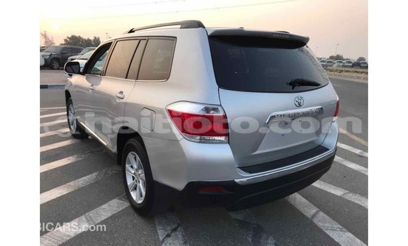 Acheter Import Voiture Toyota Highlander Autre à Import - Dubai, Artibonite Acheter Import Voiture Toyota Highlander Autre à Import - Dubai, Artibonite