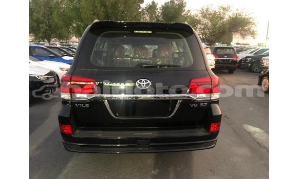 Acheter Import Voiture Toyota Land Cruiser Noir à Import - Dubai, Artibonite Acheter Import Voiture Toyota Land Cruiser Noir à Import - Dubai, Artibonite