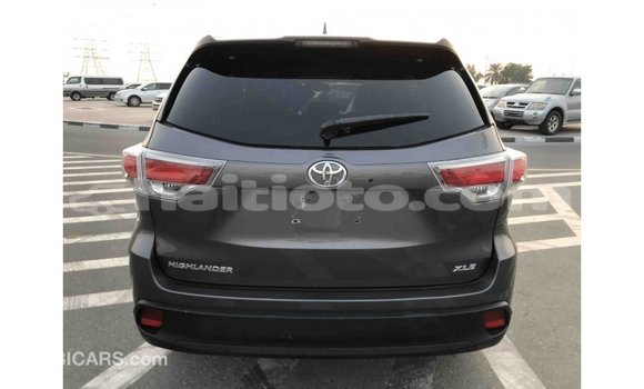 Acheter Import Voiture Toyota Highlander Autre à Import - Dubai, Artibonite Acheter Import Voiture Toyota Highlander Autre à Import - Dubai, Artibonite
