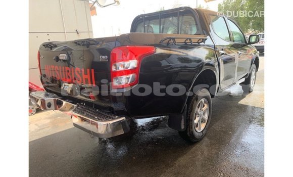 Acheter Import Voiture Mitsubishi L200 Noir à Import - Dubai, Artibonite Acheter Import Voiture Mitsubishi L200 Noir à Import - Dubai, Artibonite