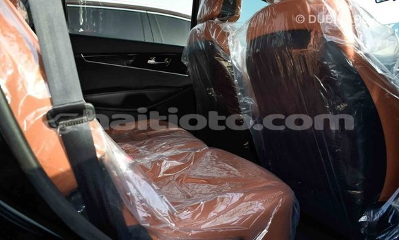 Acheter Import Voiture Kia Sorento Noir à Import - Dubai, Artibonite Acheter Import Voiture Kia Sorento Noir à Import - Dubai, Artibonite