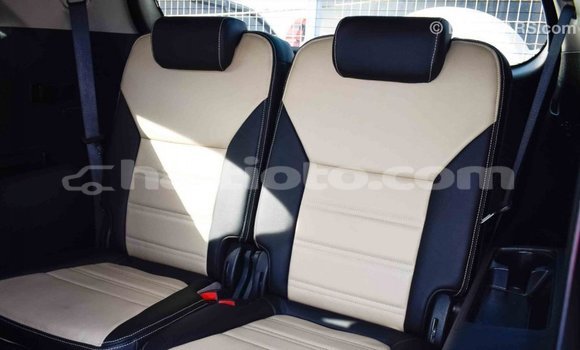 Acheter Import Voiture Kia Sorento Marron à Import - Dubai, Artibonite Acheter Import Voiture Kia Sorento Marron à Import - Dubai, Artibonite
