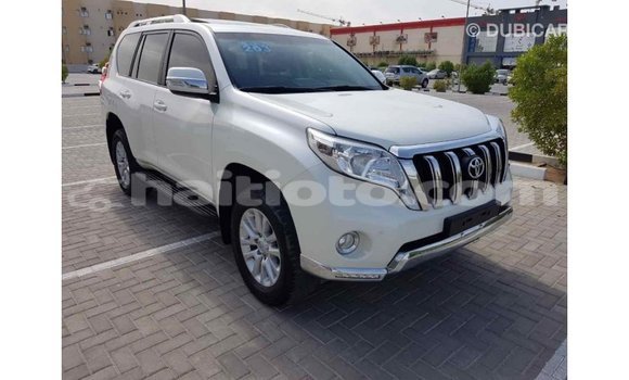Acheter Import Voiture Toyota Prado Blanc à Import - Dubai, Artibonite Acheter Import Voiture Toyota Prado Blanc à Import - Dubai, Artibonite