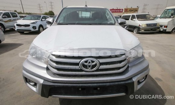 Acheter Import Voiture Toyota Hilux Autre à Import - Dubai, Artibonite Acheter Import Voiture Toyota Hilux Autre à Import - Dubai, Artibonite
