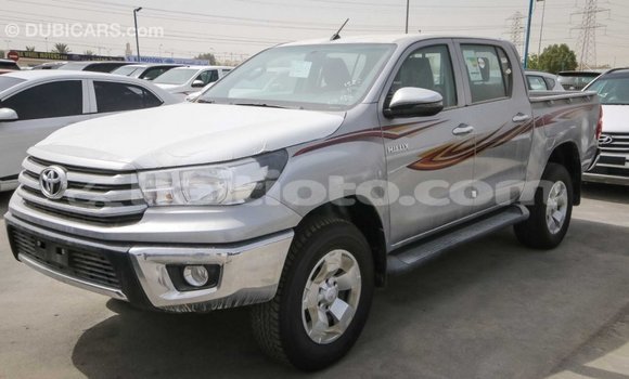 Acheter Import Voiture Toyota Hilux Autre à Import - Dubai, Artibonite Acheter Import Voiture Toyota Hilux Autre à Import - Dubai, Artibonite