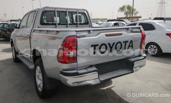 Acheter Import Voiture Toyota Hilux Autre à Import - Dubai, Artibonite Acheter Import Voiture Toyota Hilux Autre à Import - Dubai, Artibonite