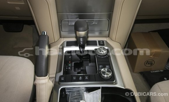 Acheter Import Voiture Toyota Land Cruiser Noir à Import - Dubai, Artibonite Acheter Import Voiture Toyota Land Cruiser Noir à Import - Dubai, Artibonite