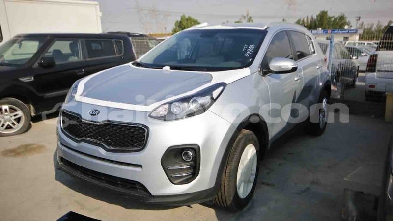 Big with watermark kia sportage artibonite import dubai 1228