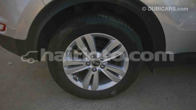 Big with watermark kia sportage artibonite import dubai 1228