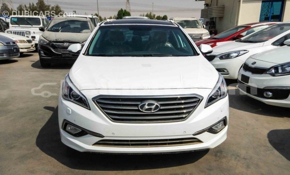 Acheter Import Voiture Hyundai Sonata Blanc à Import - Dubai, Artibonite Acheter Import Voiture Hyundai Sonata Blanc à Import - Dubai, Artibonite