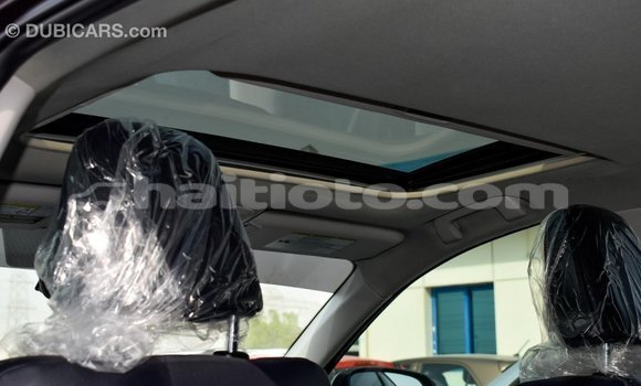 Acheter Import Utilitaire Toyota HiAce Autre à Import - Dubai, Artibonite Acheter Import Utilitaire Toyota HiAce Autre à Import - Dubai, Artibonite