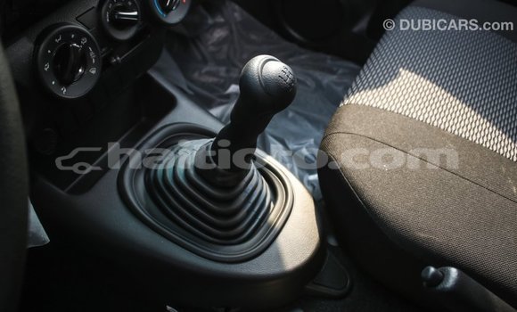 Acheter Import Voiture Toyota Hilux Noir à Import - Dubai, Artibonite Acheter Import Voiture Toyota Hilux Noir à Import - Dubai, Artibonite